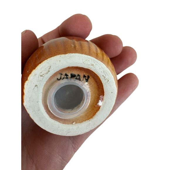 Monkey & Coconut Vintage Glazed Ceramic Salt & Pepper Shakers Original Box Japan - Picture 5 of 7